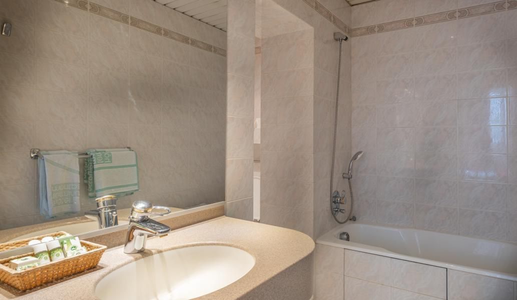 Hôtel Terminus Montparnasse - chambre